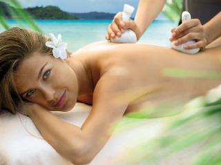 
	Gommage polynésien
	Massage relaxant accompagné de Ballotins de sables


Durée 2h
