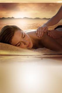 Massage relaxant avec un baume chauffant
La peau se pare d'une infinie douceur et d'un touché velouté.

Durée 90 min
